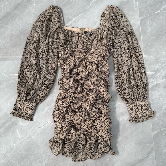 Women’s HYFVE Leopard Print Ruched Long Sleeve Dress Medium - Picture 1 of 16